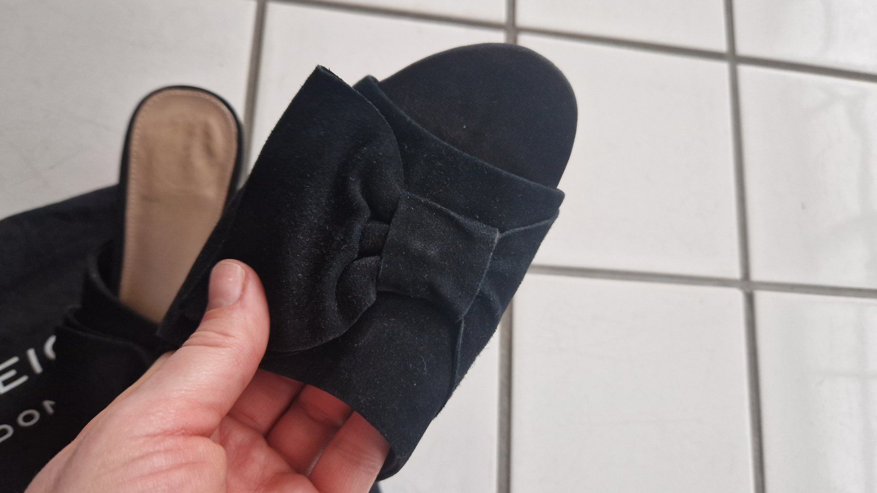 Kurt Geiger Damenschuhe: Pantoletten Kurt Geiger – Gebraucht aus Kriens von Na_Ro 2