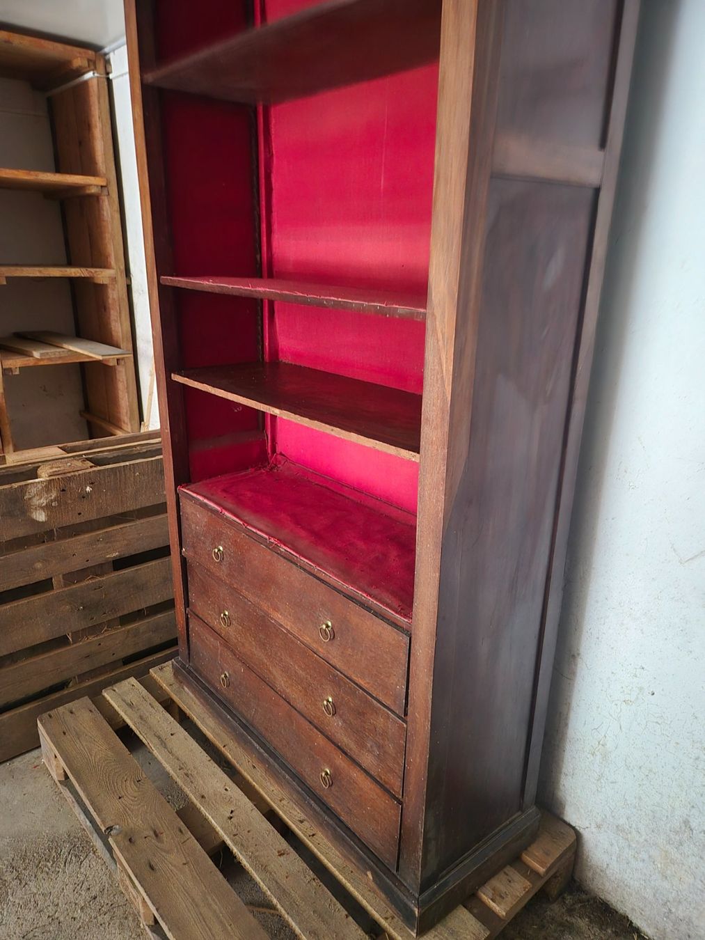 Scaffali: Meuble - Bibliothèque en noyer 19 ème – Usato da Morgins venduto da pmd_px9d 1