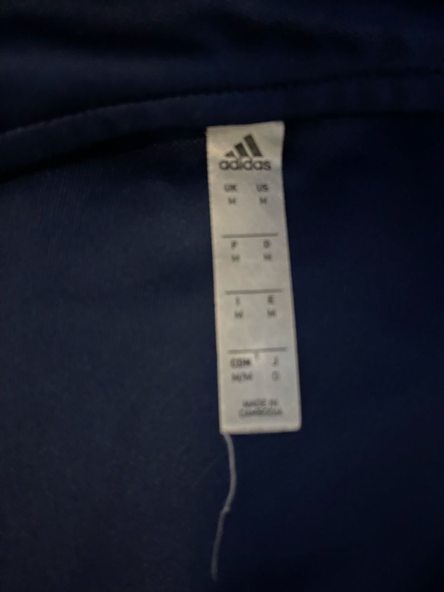 Adidas Pullover & Sweatshirts: Pull-over Adidas bleu marine fermeture éclair taille M – Gebraucht aus Genève von Elisabeth.17 2