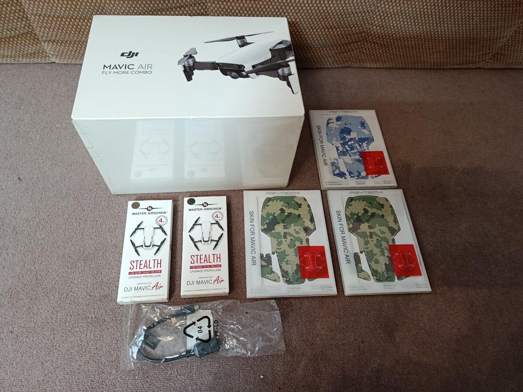 DJI RC Modellbau: DJI Mavic Air Fly More Combo neuf et accessoires – Neu und originalverpackt aus Lausanne von Gismo043 1