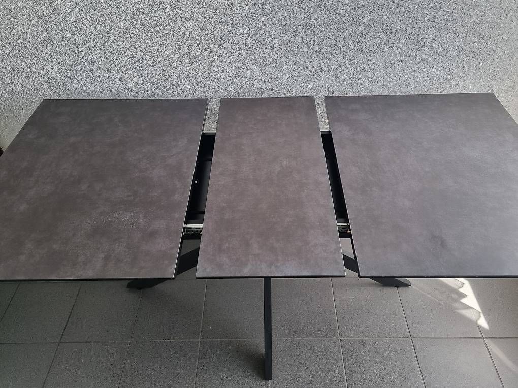 Tische: Esstisch – Gebraucht aus Zuchwil von Bricoo5 1