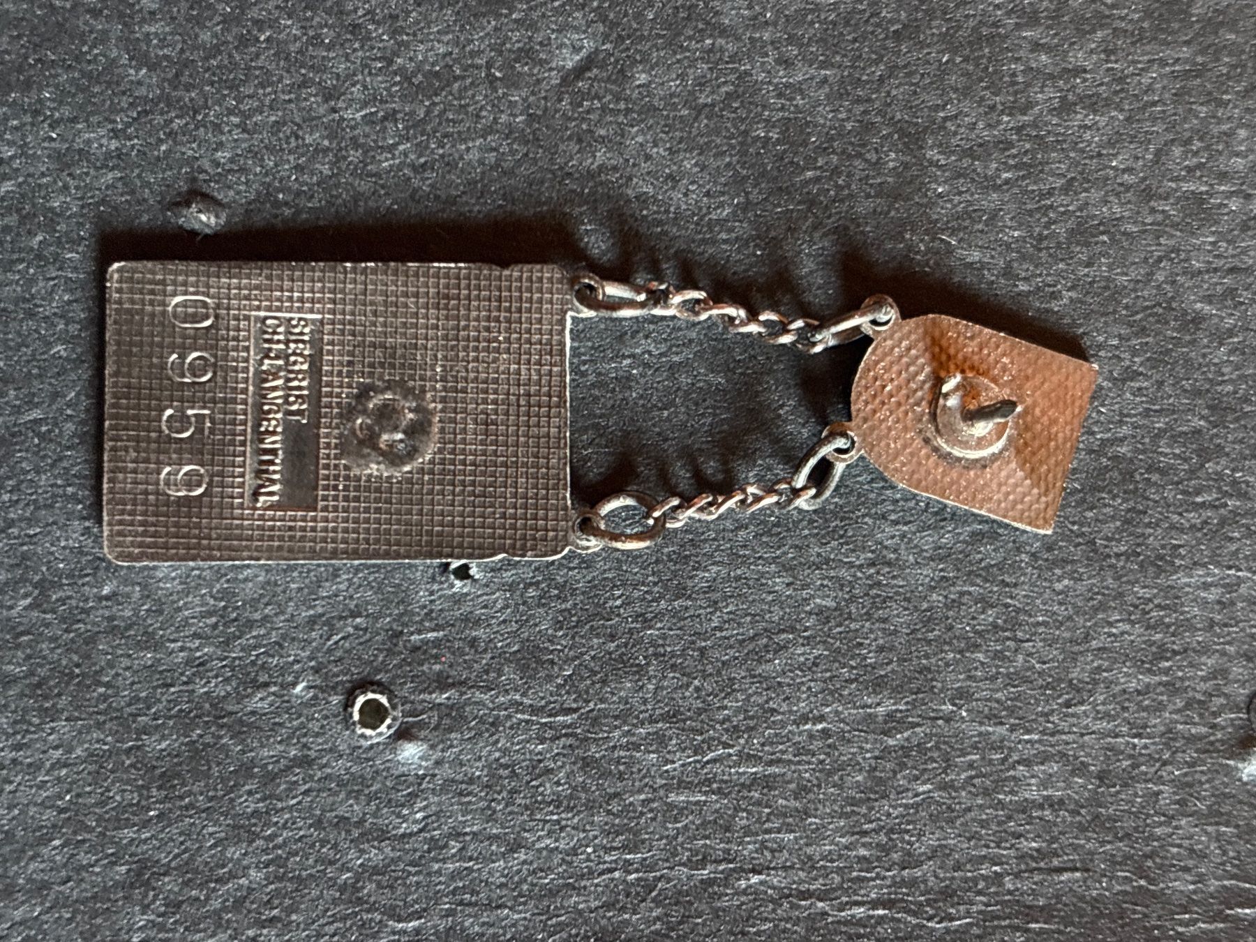 Plaketten & Abzeichen: Pin Stützpunkt Balsthal – Gebraucht aus Lützelflüh-Goldbach von NicoleL. 1