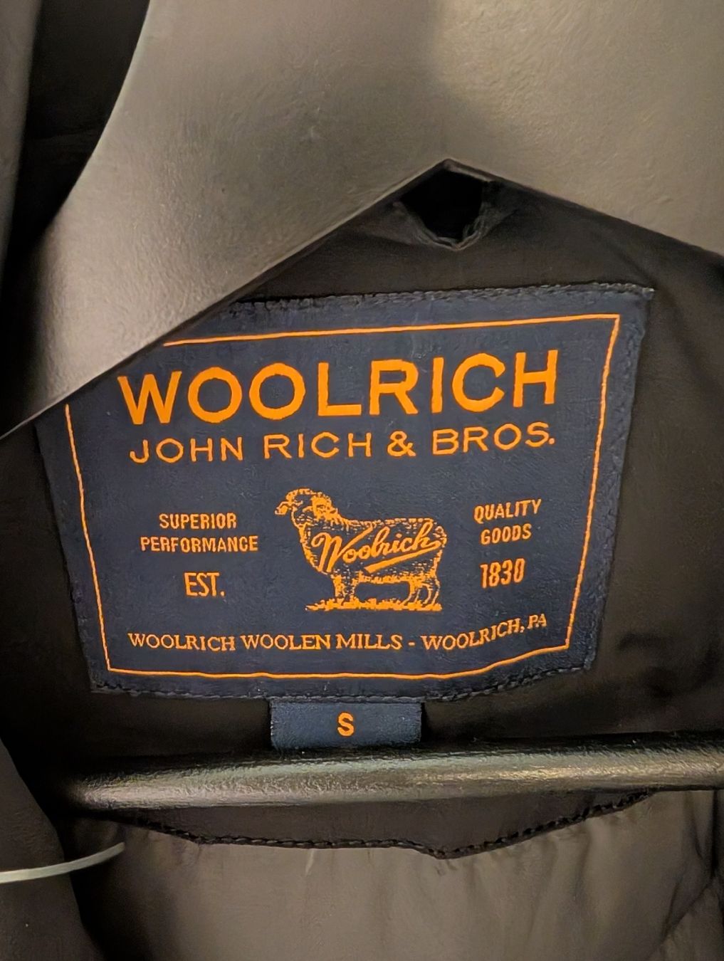 Woolrich Giacche: Woolrich Damenjacke – Nuovo (secondo la descrizione) da Ostermundigen venduto da YA77 2