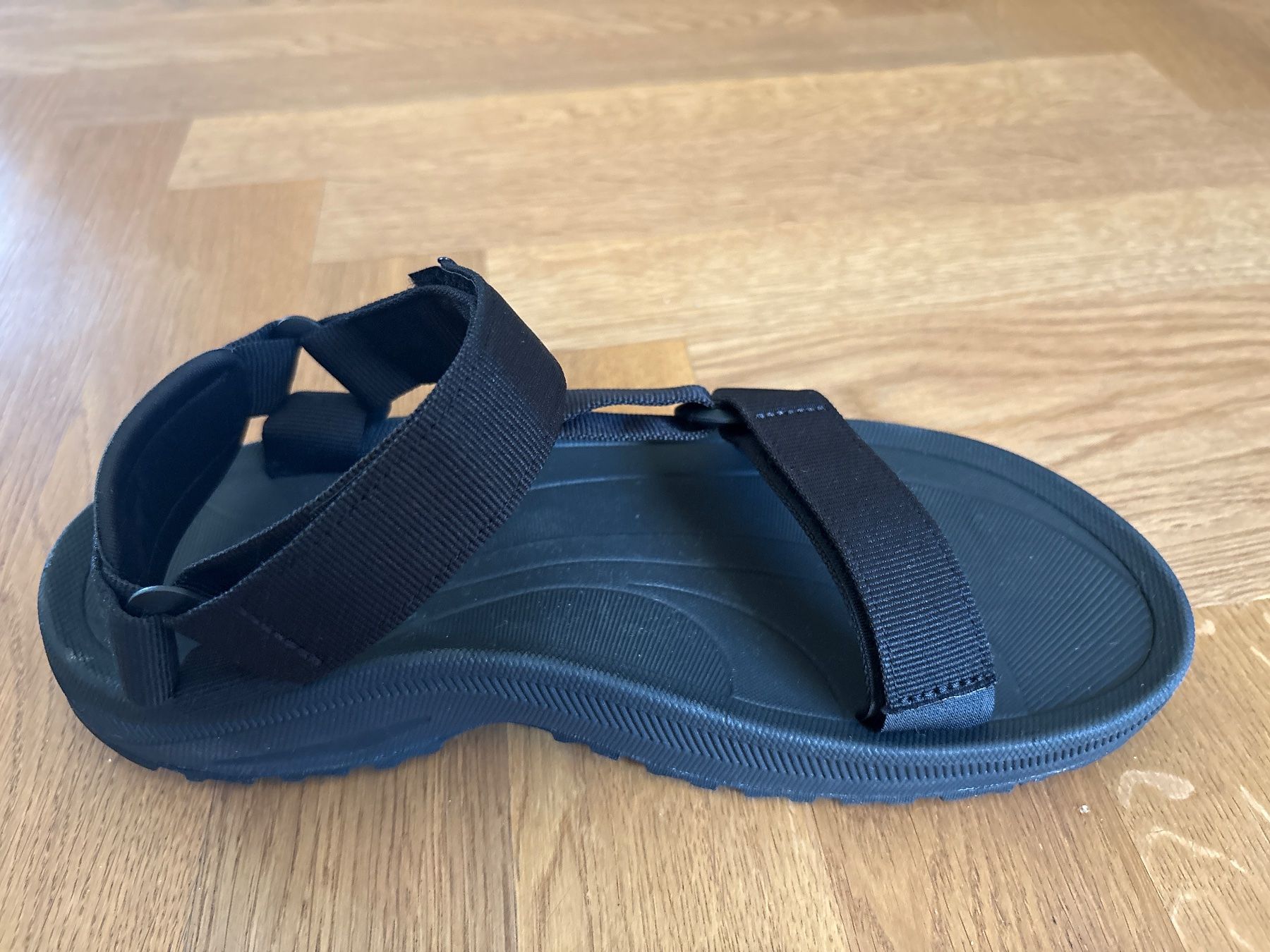 Teva Scarpe da uomo: Teva Winsted sandalen 39.5 – Nuovo e nell'imballaggio originale da Zürich venduto da Tan_8yt7 1