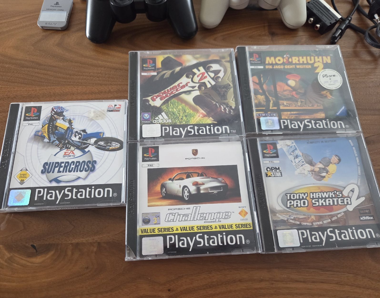 Sony Console: Playstation 2 mit PS2/PS1 Games & Zubehör – Usato da Arbon venduto da pa_trick 4