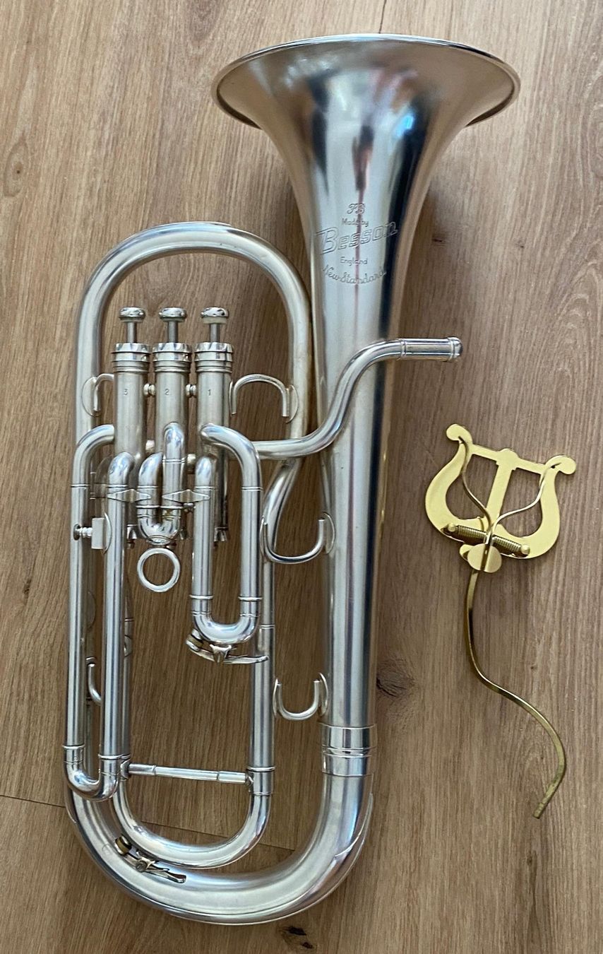 Besson Strumenti musicali: ES-Horn BESSON New Standard versilbert mit Koffer – Usato da Oberrohrdorf venduto da Mtubist 3