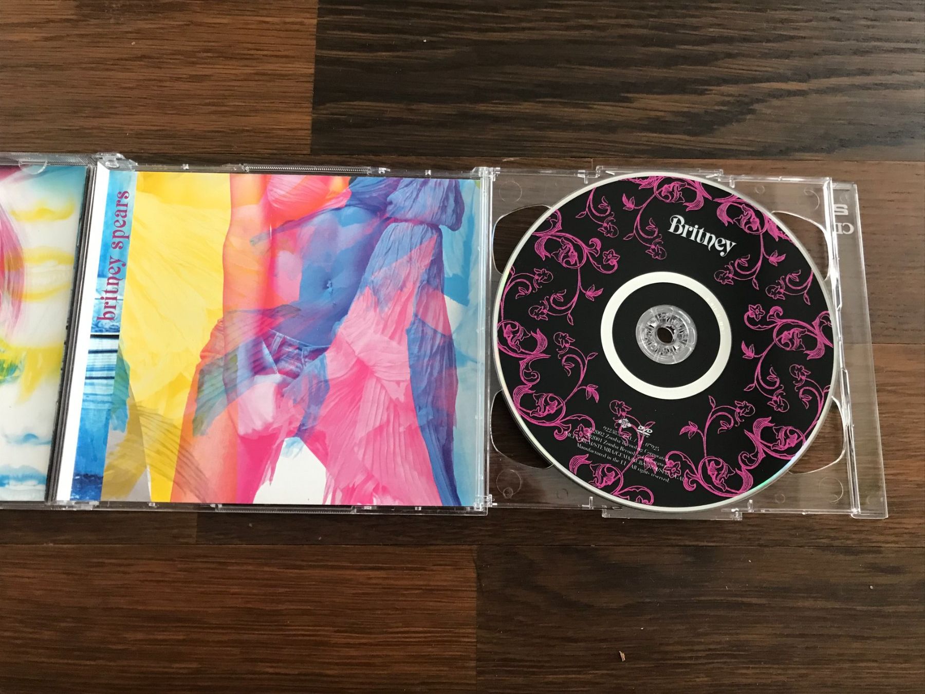 CD: BRITNEY SPEARS - Britney - CD+DVD + Poster - Limited Edition – Usato da Buchs AG venduto da Archie 2