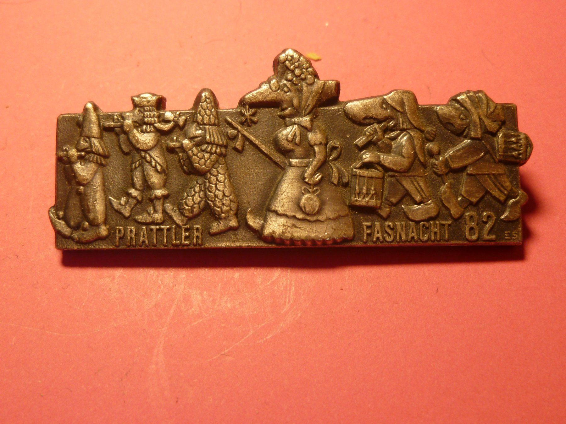 Plaquettes & Badges: PRATTELN  1982 SILBER – D'occasion à Ried (Muotathal) par Mandarin02