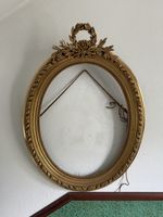 2 wunderschöne antike ovale Goldrahmen, 19.  Jahrhundert