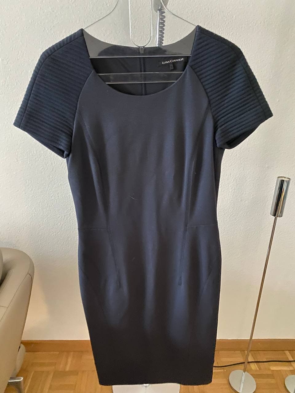 Luisa Cerano Vestiti: Luisa Cerano Kleid – Usato da Zürich venduto da dub_tj95