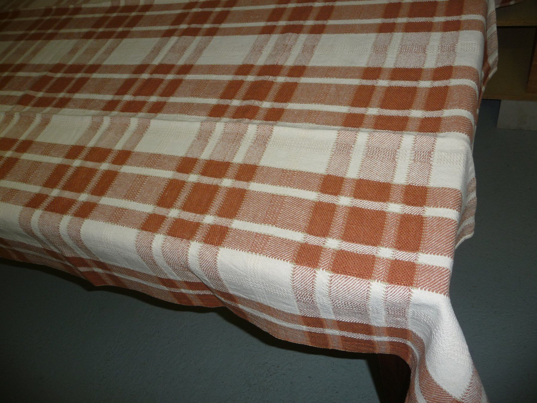 Altra biancheria da tavola: alte karierte Tischdecke 123/220cm. – Usato da Kirchberg BE venduto da lavendel02