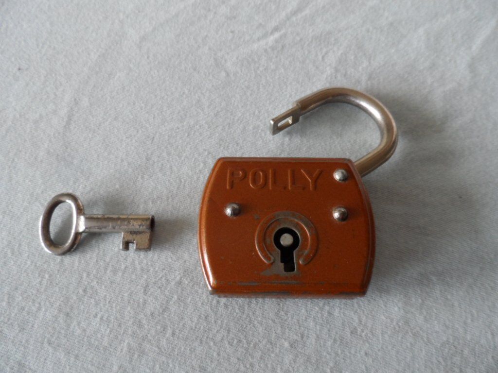 Schlösser: Polly Vorhängeschloss mit Schlüssel – Gebraucht aus Zürich von Putsch92 3