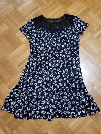 Guess Kleid schwarz/weiss, Spitze, Sommerkleid, Gr. Xs/S