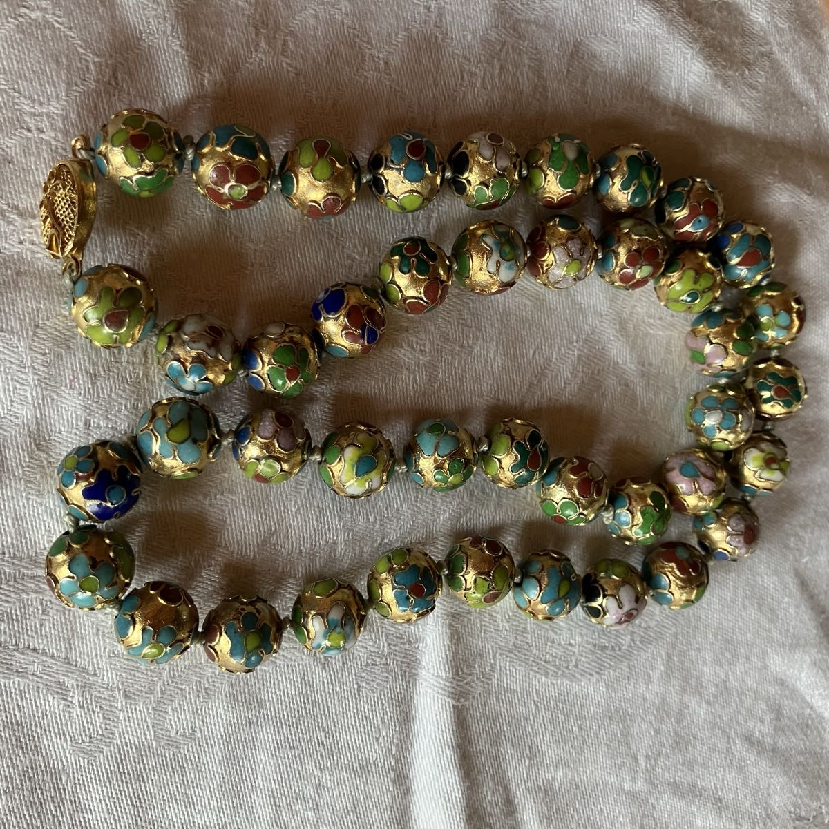 Catenine: Vintage Kette aus China, emailliert – Usato da Bassersdorf venduto da groovygremlin
