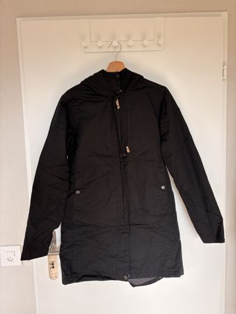 Fjällräven Damen Parka Gr. S – schwarz – gefüttert