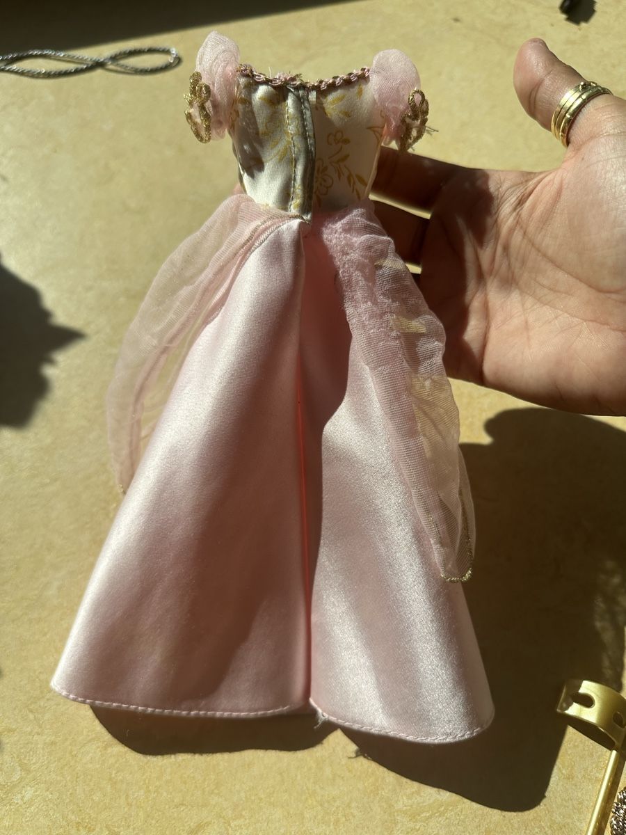 Puppen: Barbie danseuse avec accessoires – Gebraucht aus Versoix von nol_7td7 5