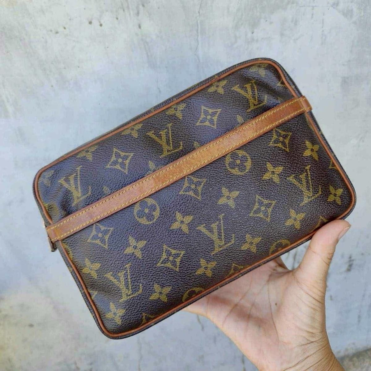 Louis Vuitton Taschen: Louis Vuitton Compiegne 23 cm vintage  – Gebraucht aus Widnau von Pukpan_99