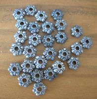 Sternchen silbrig zum Anfertigen von Schmuck 1 x 28 Stk.