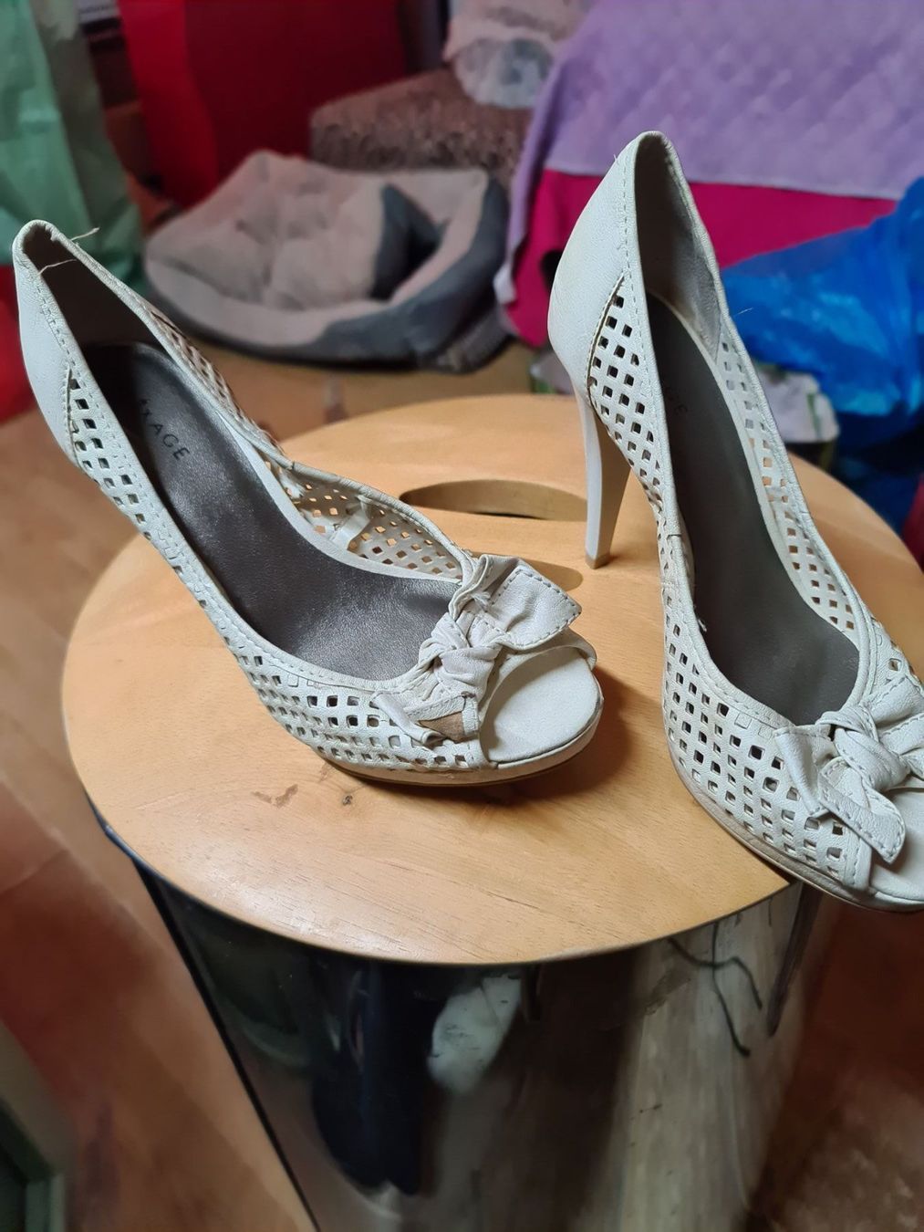 Damenschuhe: Pumps – Gebraucht aus Bellerive VD von Hermes5