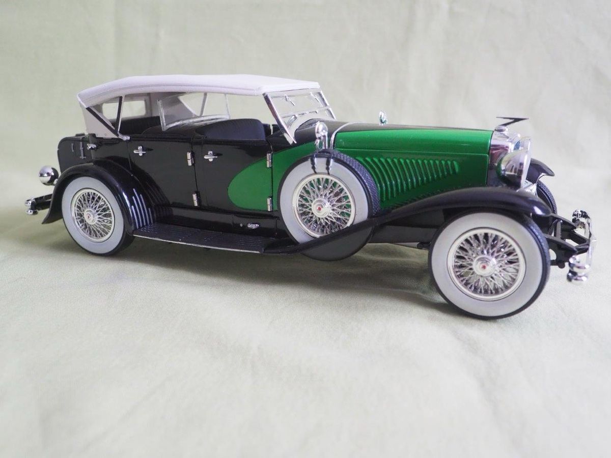 Modellini d'auto: Duesenberg 1934, Signature Models, 1/18 – Usato da Brugg AG venduto da Schlumpf1962
