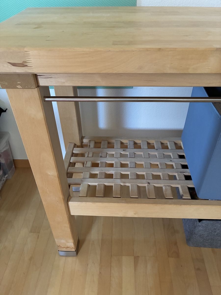Ikea Tische: Hochtisch – Gebraucht aus Bern von barbarahauert 1