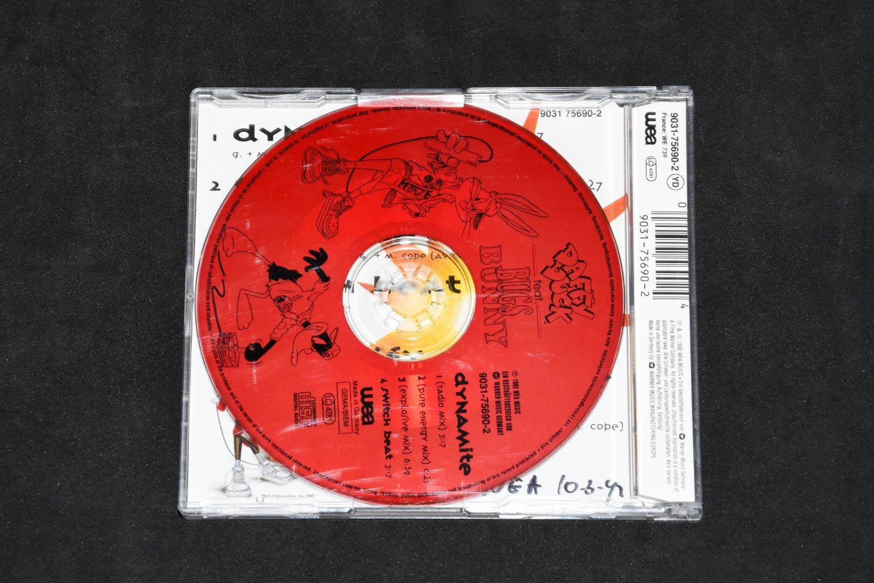 CD: Daffy Duck Feat. Bugs Bunny - Dynamite – Usato da Belmont-sur-Yverdon venduto da ag97 1