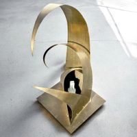 KRÄBL 1986 grande lampe sculpturale en laiton. H 75 cm