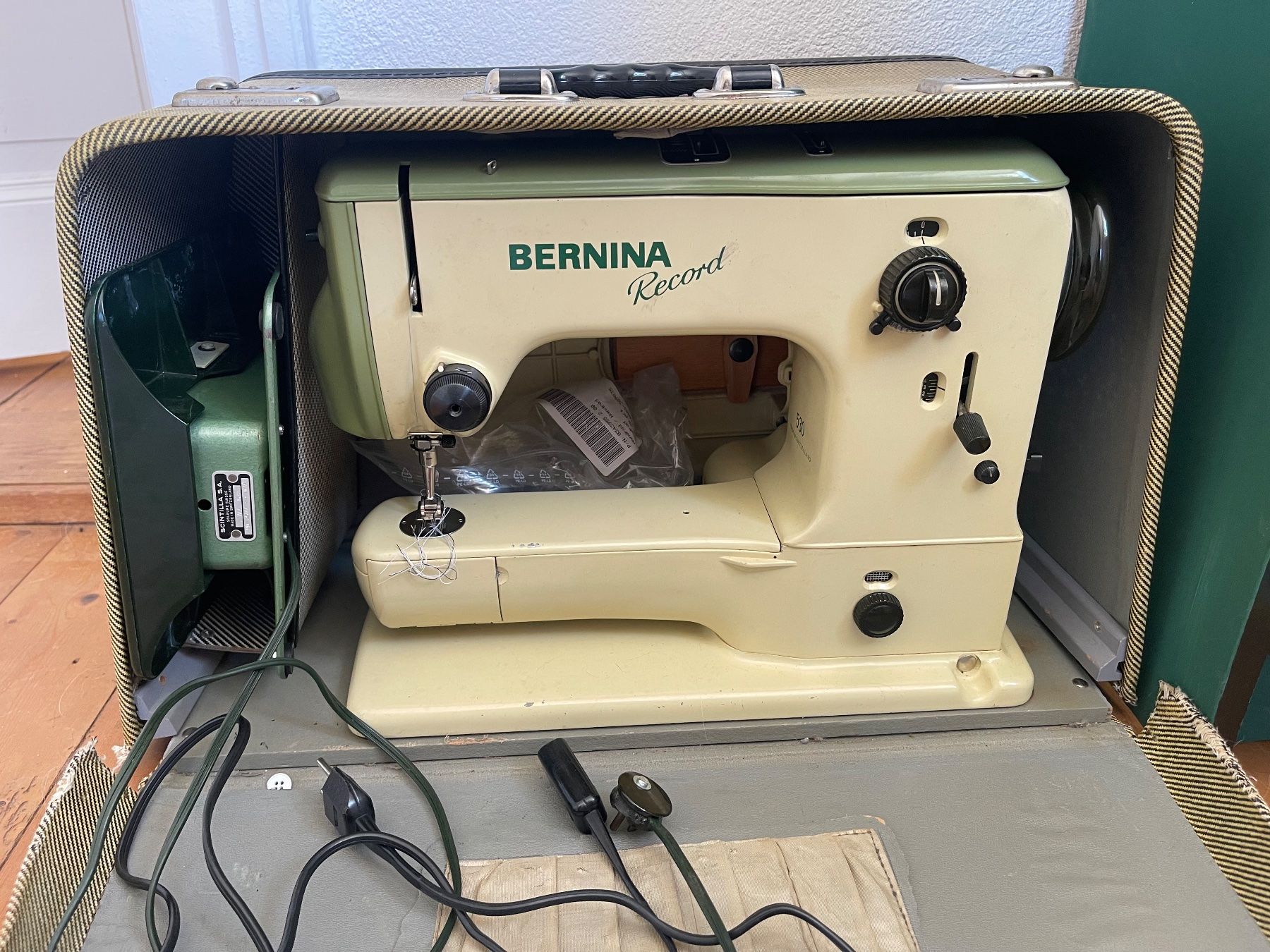Bernina Nähmaschinen: bernina record – Gebraucht aus Möhlin von senta-egli 3