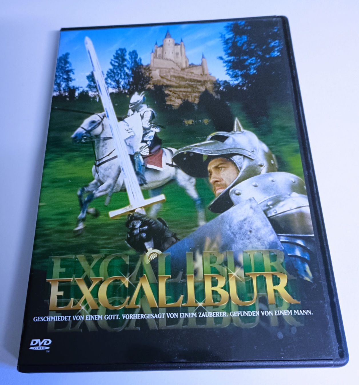 Tutti i DVDs: Excalibur (DVD) – Nuovo (secondo la descrizione) da Köniz venduto da Movieportal007