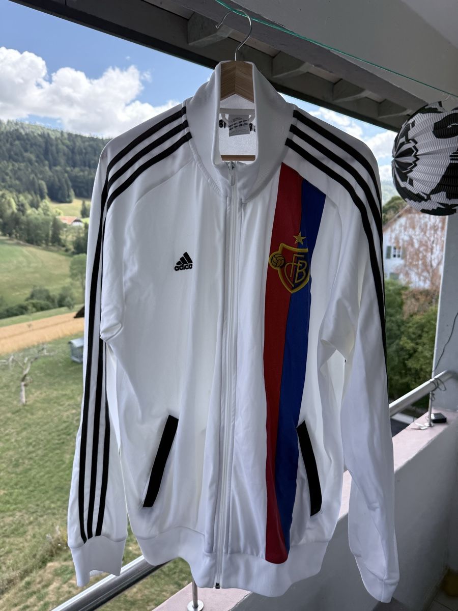 Jacken: Fc Basel  – Gebraucht aus Renan BE von Meh1983