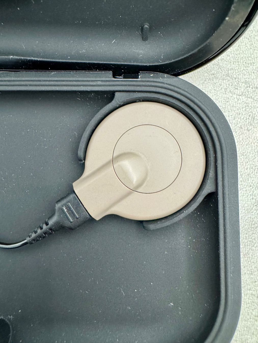 Attrezzature mediche: Cochlear Opus 2 BP XS Hörhilfe – Usato da Hermetschwil-Staffeln venduto da Sigmund57 5