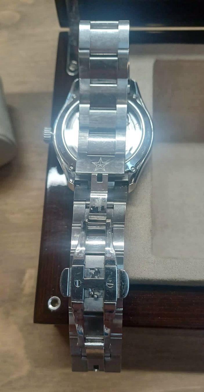 Zenith Orologi: Zenith Uhr – Usato da Madetswil venduto da triforuz 5