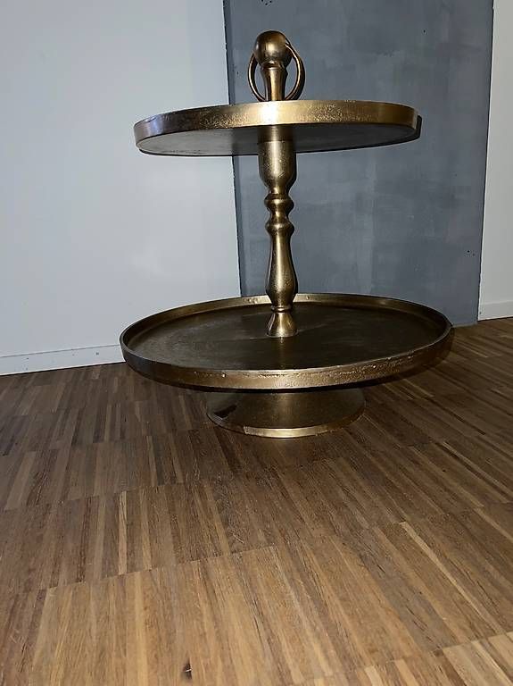 Servierplatten: Etagiere in Messing – Gebraucht aus Zürich von Samoo01