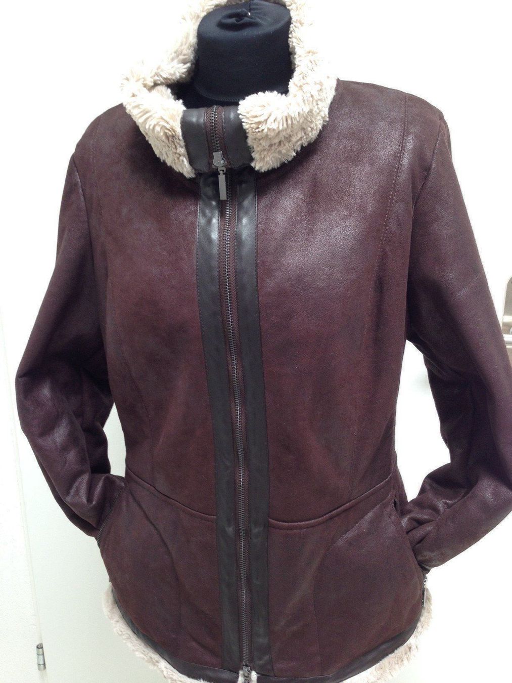 Jacken: Jacke Übergangsjacke mit Kunstfell braun – Gebraucht aus Glattpark (Opfikon) von Pangie 1