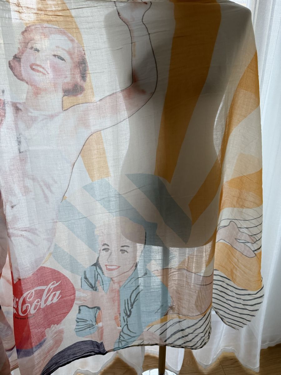 Foulards, Tücher & Schals: Coca-Cola Tuch 100% Baumwolle mit Print  – Gebraucht aus Winterthur von tat_ky5h 5