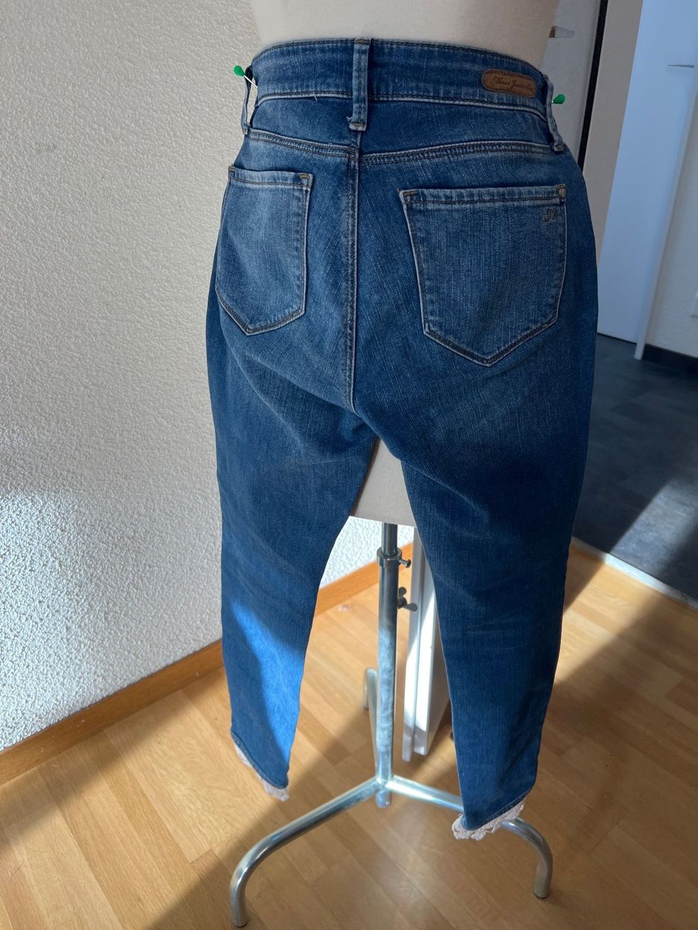 Mavi Jeans: Süsse Mavi Jeans 26 – Gebraucht aus Maienfeld von 8796 4