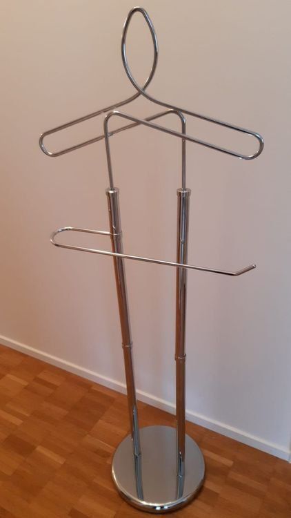 Guardaroba: Herrendiener/Kleiderstaender, verchromt – Usato da Baar venduto da rjfhz90