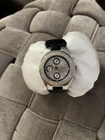 Guess Uhr mit schwarzem Lederband