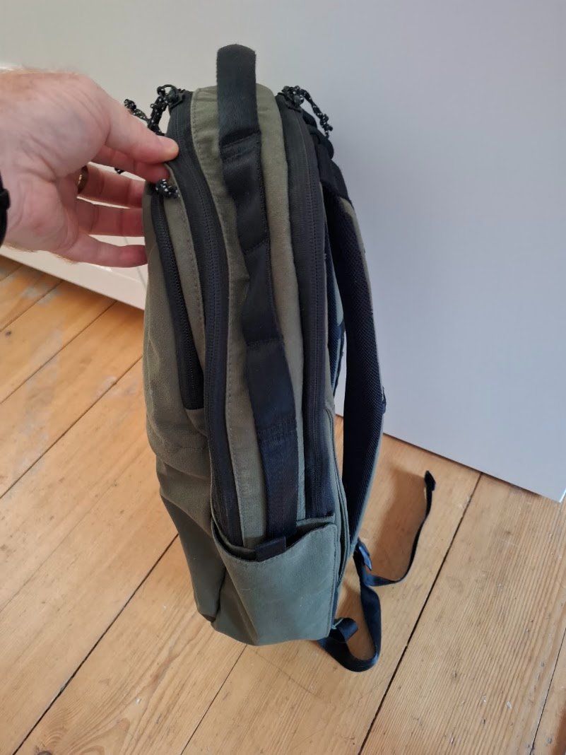 Zaini: Pakt Bag - Everyday 22L Backpack – Usato da Birsfelden venduto da Irish_C 3