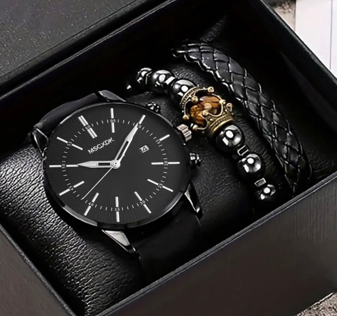 Orologi: Armbanduhr • Full set – Nuovo e nell'imballaggio originale da Oberegg venduto da Alepokemon