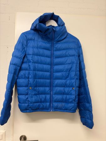 Daunenjacke von Hugo Boss, Gr. 38