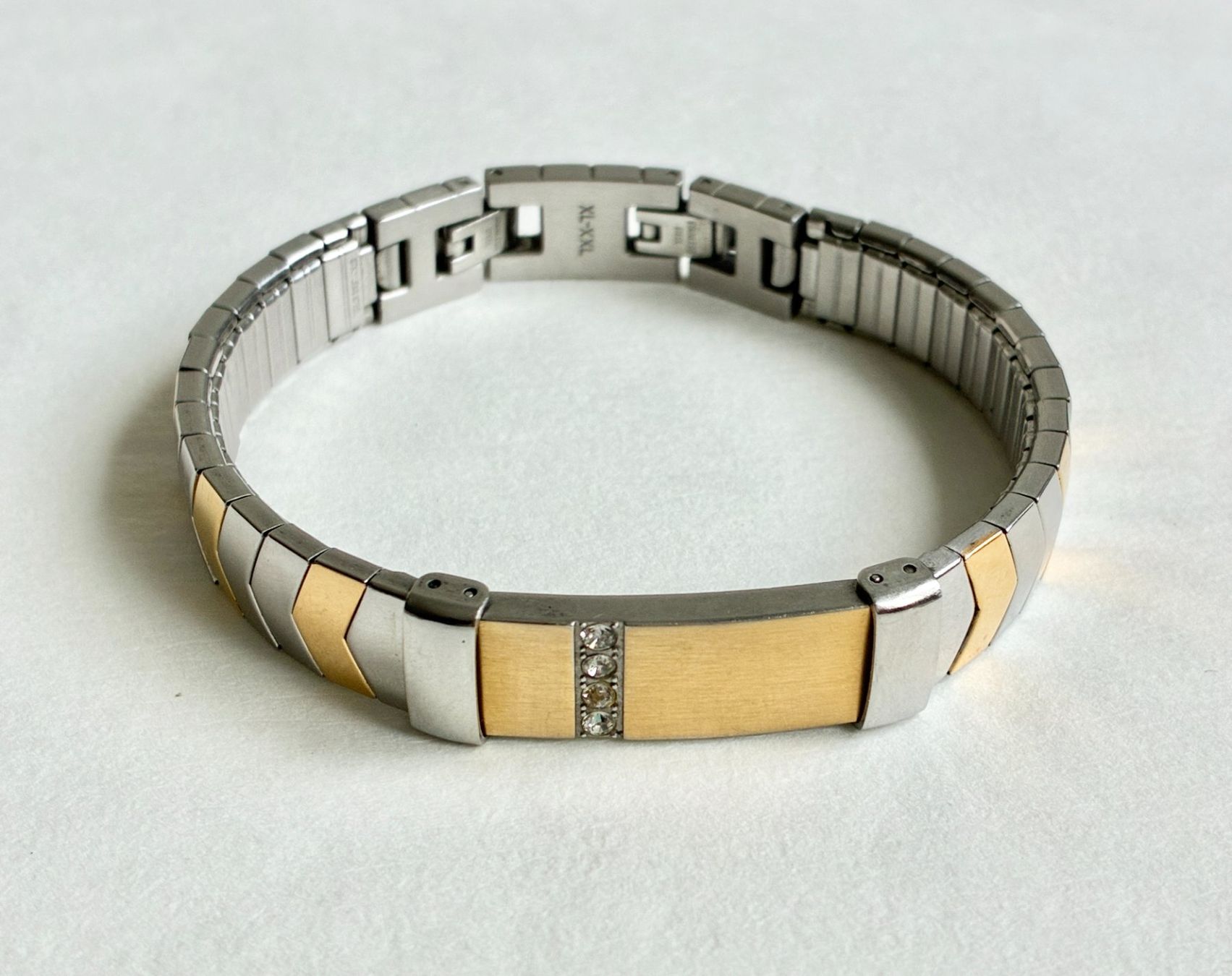 Armbänder & -reifen: 3 Magnet Armbänder – Gebraucht aus Kloten von Nephty 1