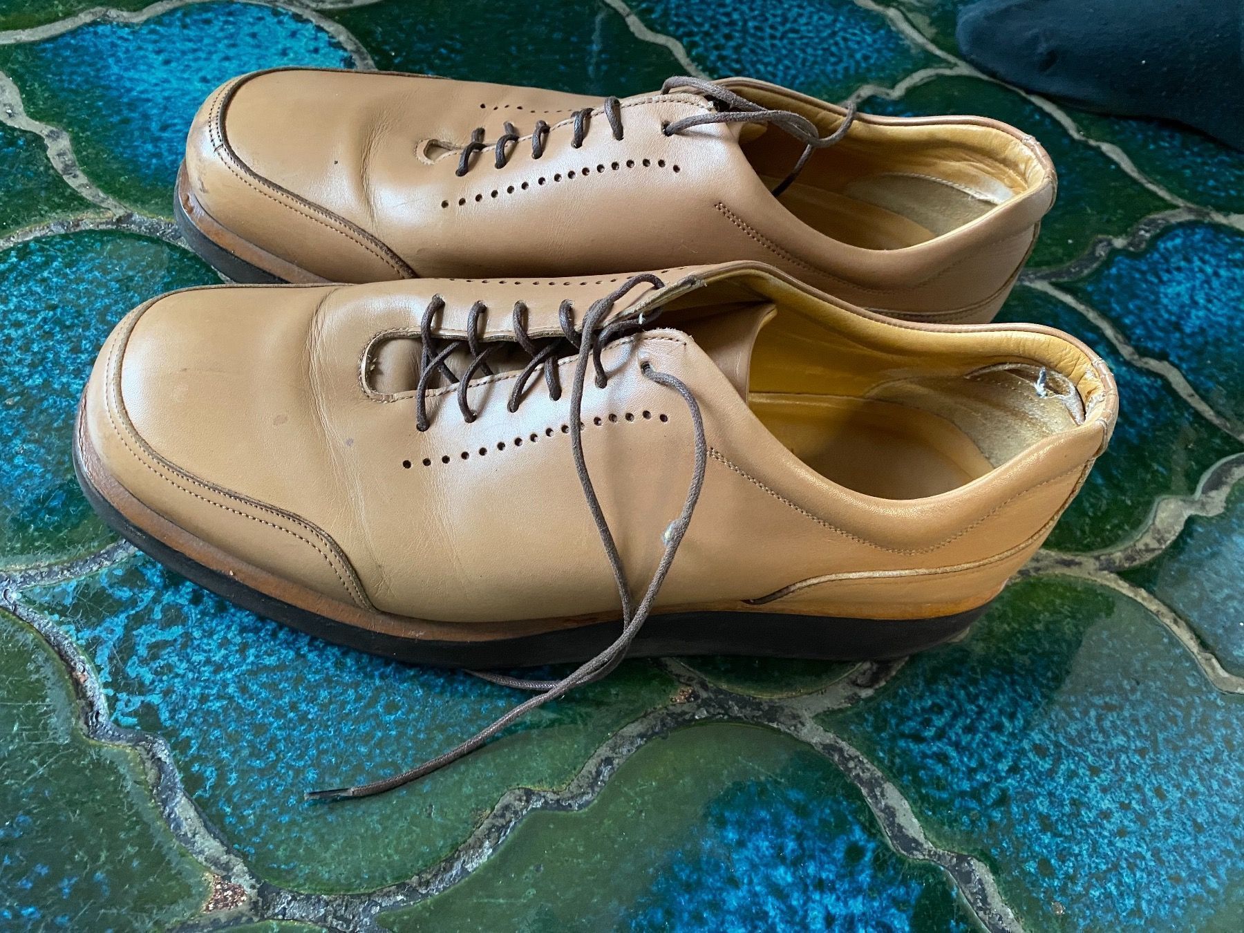 Bally Chaussures hommes: Bally Herrenschuhe 8.5 – D'occasion à Emmen par Carbru