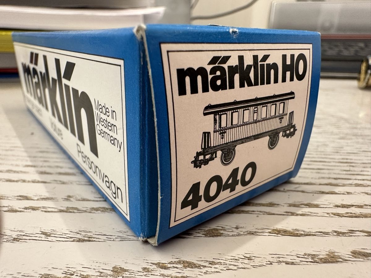 Märklin Modelleisenbahnen: Märklin 4040 Personenwagen – Neu und originalverpackt aus Lupsingen von New-Haven 2