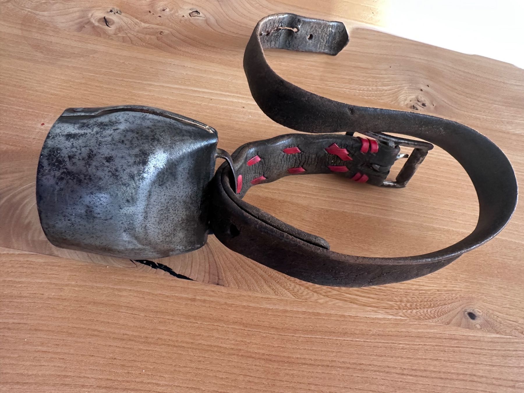 Campanacci mucche: 22 – Usato da Wiedlisbach venduto da Treiu