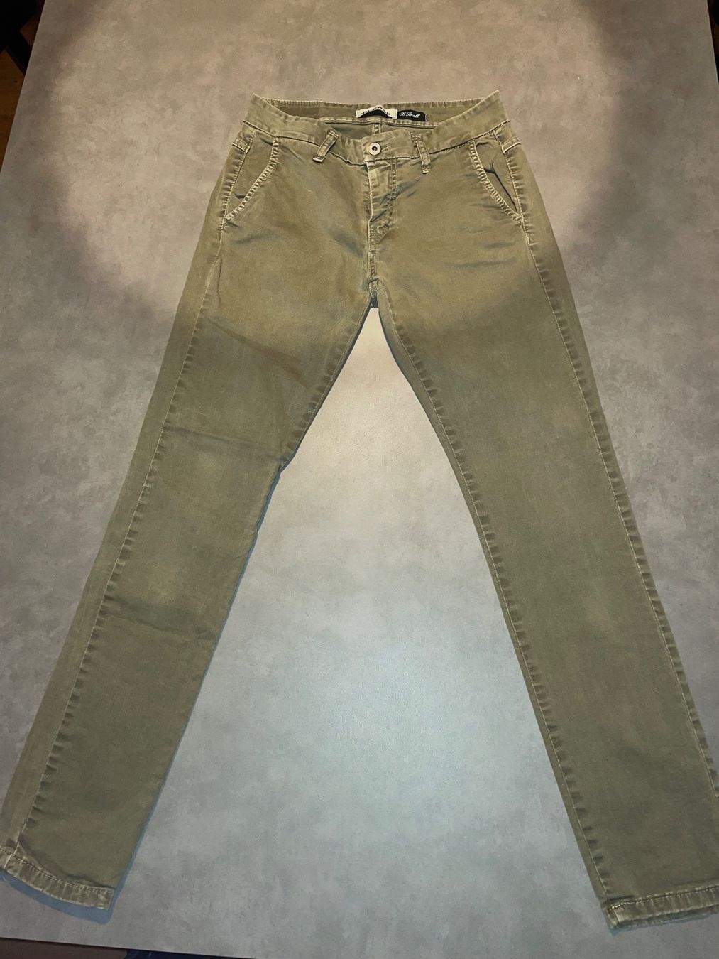 Please Jeans Pantaloni: Please Damen Hose – Usato da Fislisbach venduto da arse