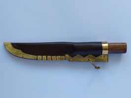 Wikingermesser mit schön verzierter Scheide