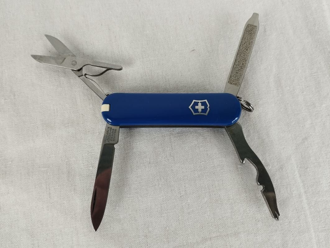 Victorinox Coltelli tascabile: VICTORINOX Sackmesser klein – Usato da Schübelbach venduto da Restwert_Schubelbach 3