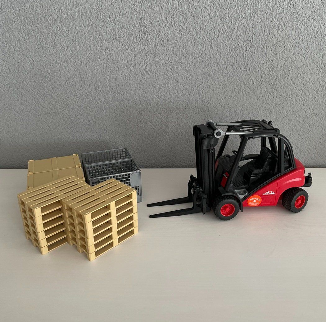 Bruder Giocattoli: Bruder Linde Gabelstapler - Set – Usato da Thun venduto da Rowaner 3