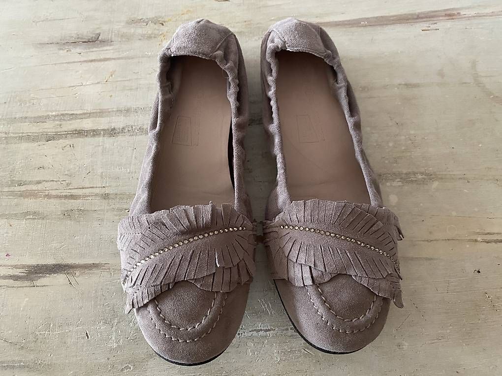 Kennel + Schmenger Damenschuhe: Kennel & Schmenger Ballerinas Feder – Gebraucht aus Rafz von Schnaeppchen56